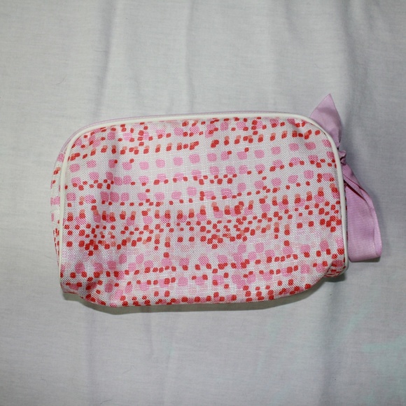 Clinique Cosmetic Bag - Picture 4 of 6